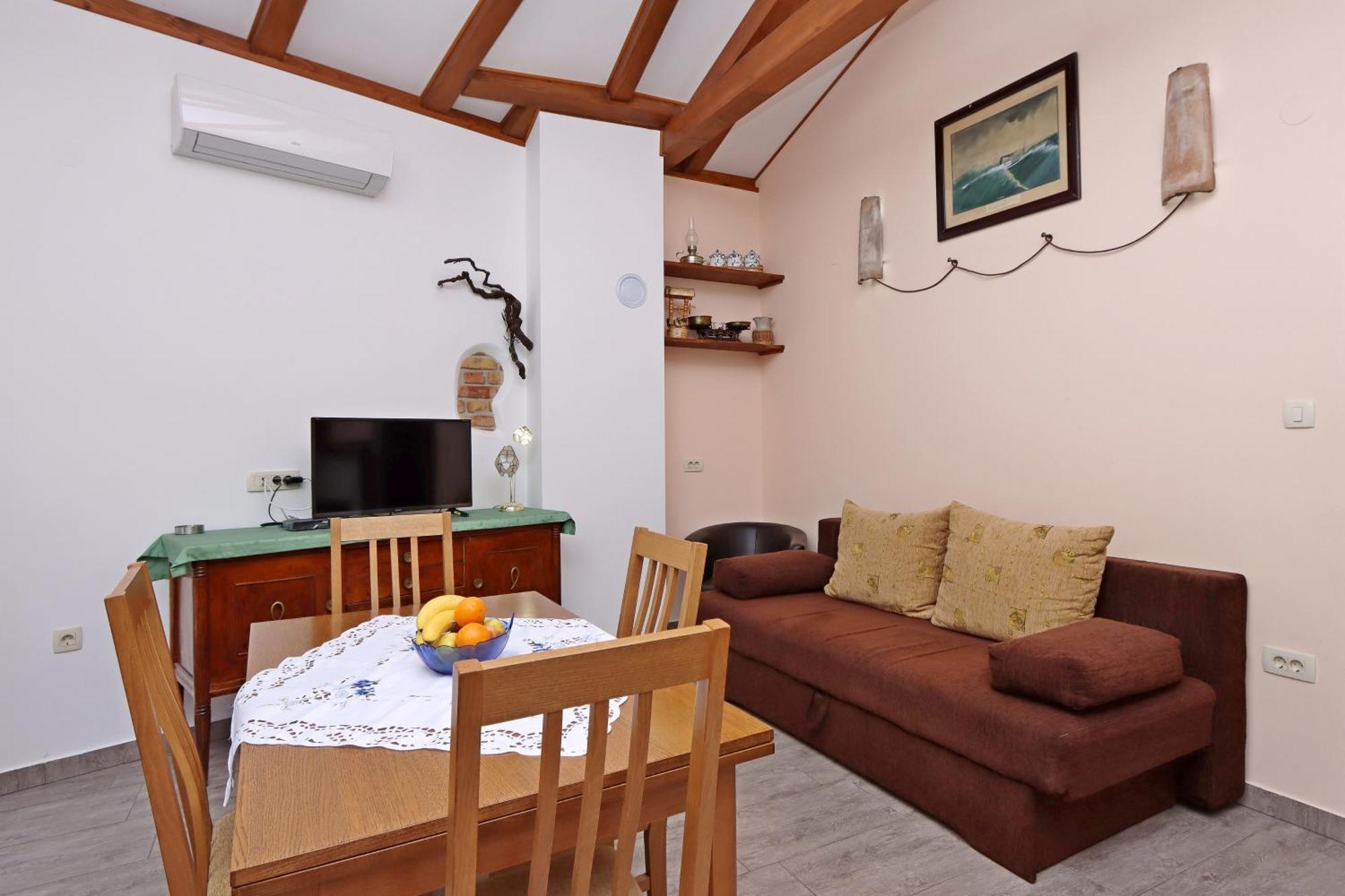 Apartments With A Parking Space Opatija - Pobri, Opatija - 7813 마툴지 외부 사진